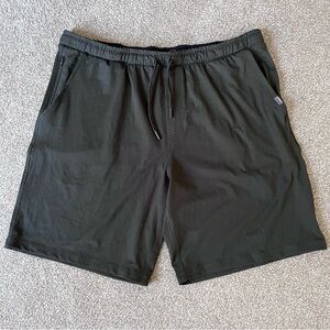 Eddie Bauer Hunter Green XL Men’s Lounge Shorts with Pockets